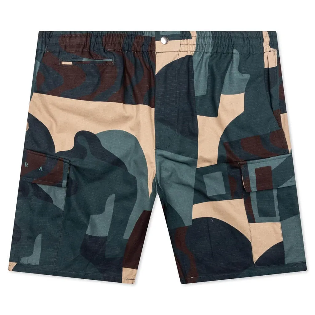 Distorted Camo Shorts - Green