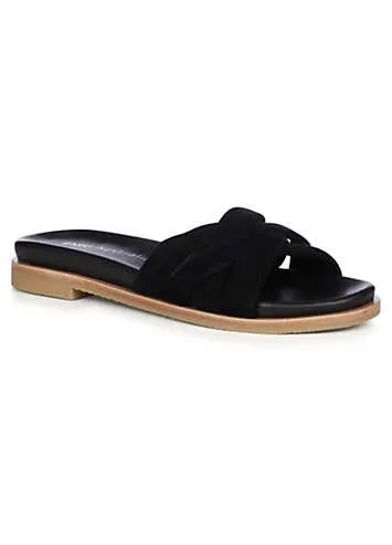 EMU Australia Black Ikara Sandals | Grattan