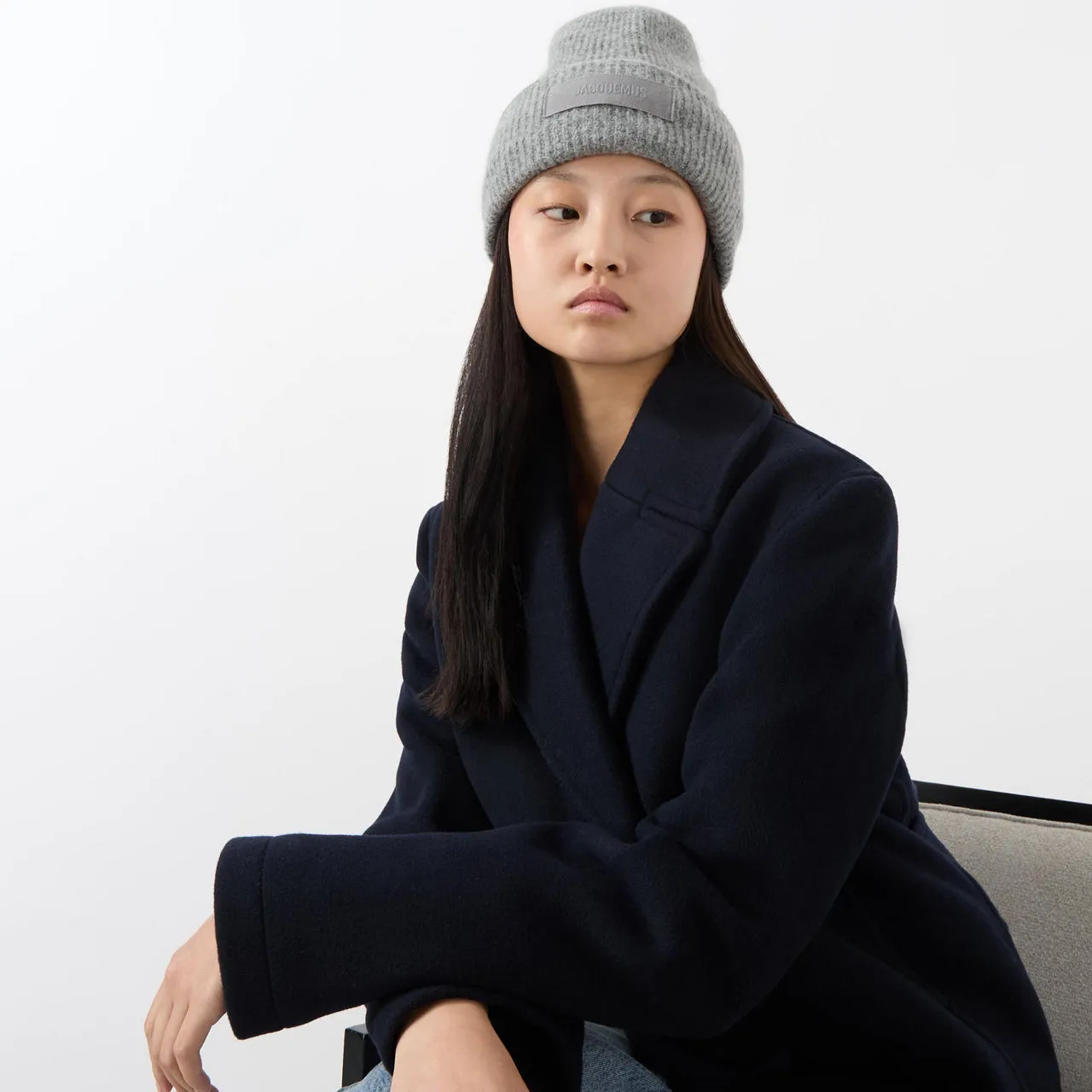 JACQUEMUS Le Bonnet Gros Beanie Hat - Dark Grey