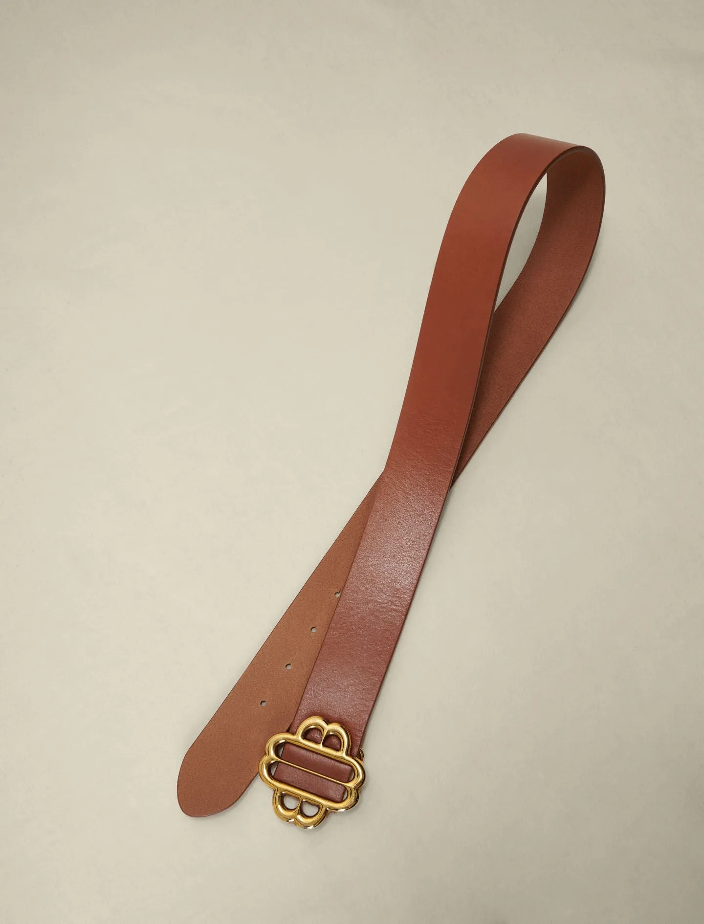 LEATHER BELT WITH CLOVER LOGO