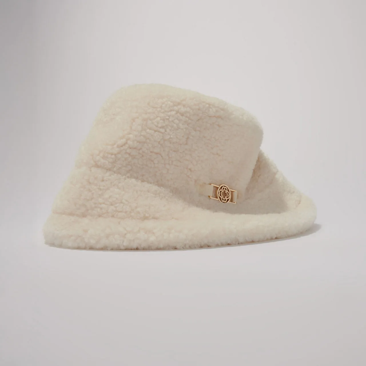 MAJE The Sustainable Edit Faux-Shearling Bucket Hat - ECRU